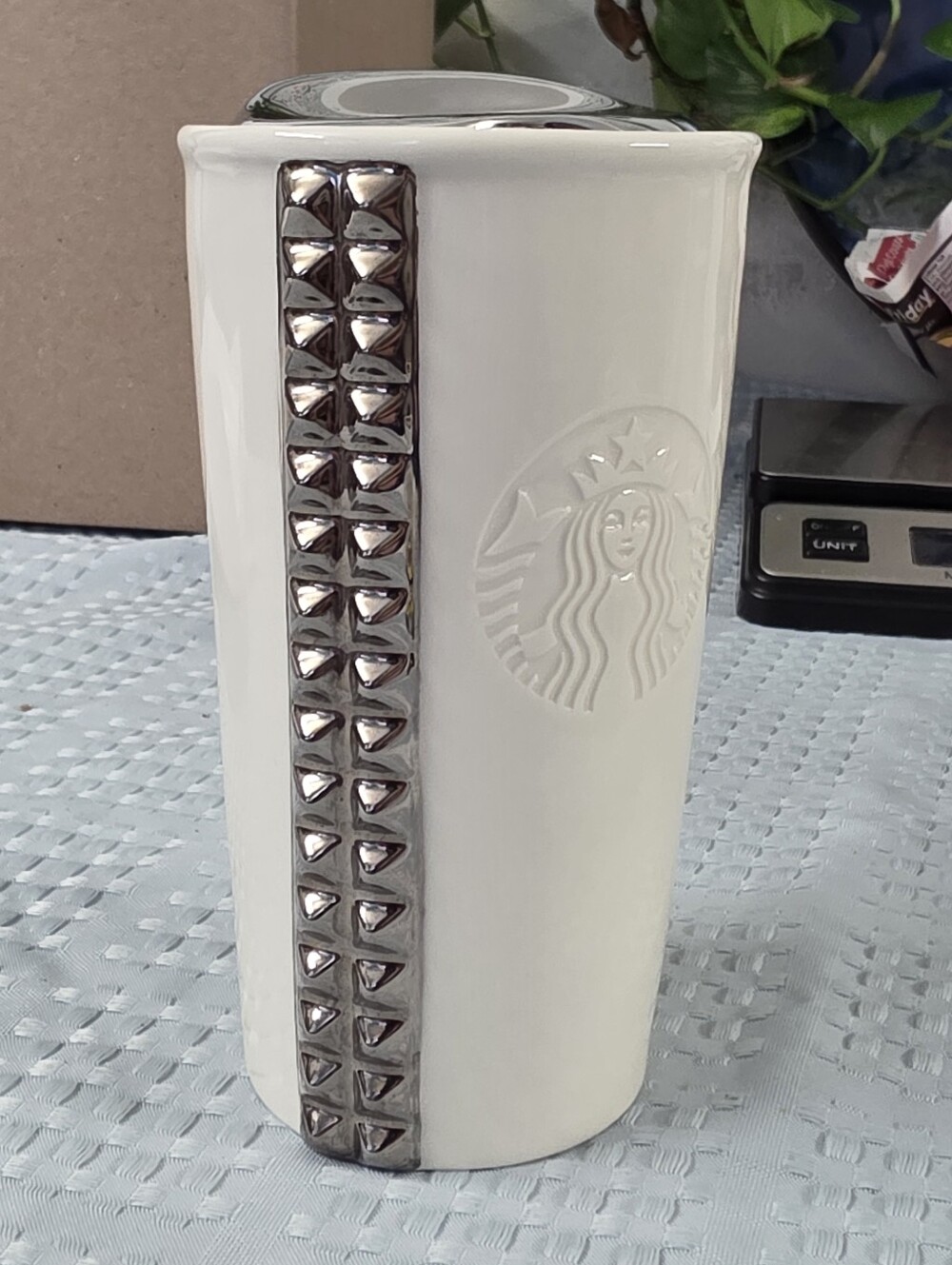 Starbucks 2014 White Ceramic Silver Studded 10oz Travel Tumbler Mug & Silver Lid